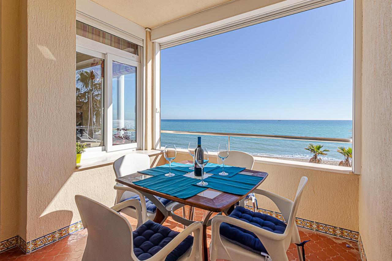 Fantastic Views , On The Beach Best Location In טורמולינוס מראה חיצוני תמונה